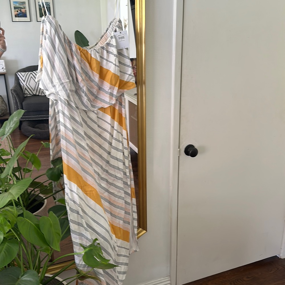 NWT O’Neil strapless dress